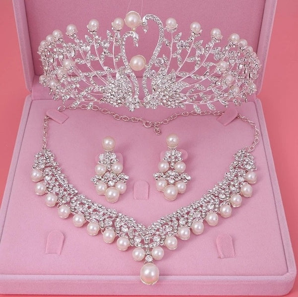 Pearls, Crystal and Rhinestone Tiara, Necklace & Earrings Jewelry Set